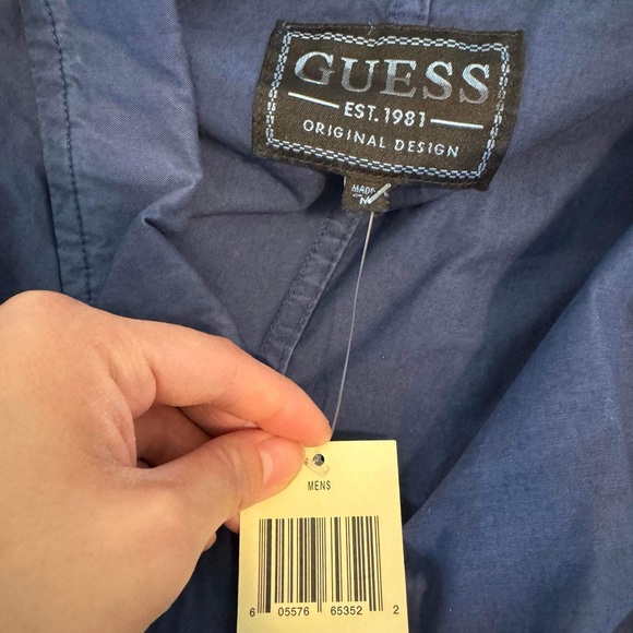 GUESS Zip Up Longsleeve - Picture 4 of 7